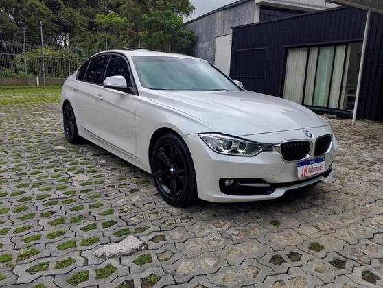 BMW 320i 2015
