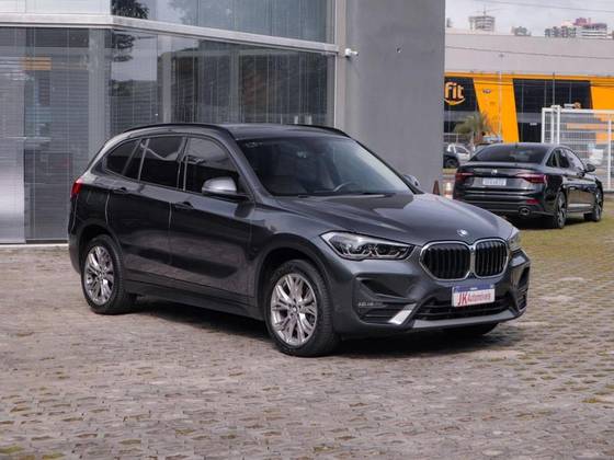 BMW X1 2021