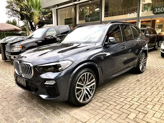 BMW X5 2019