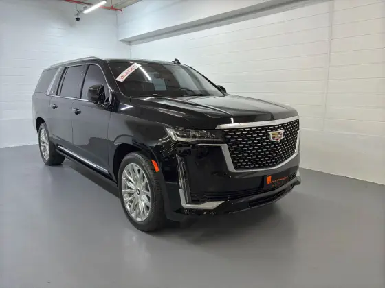 CADILLAC ESCALADE 2023