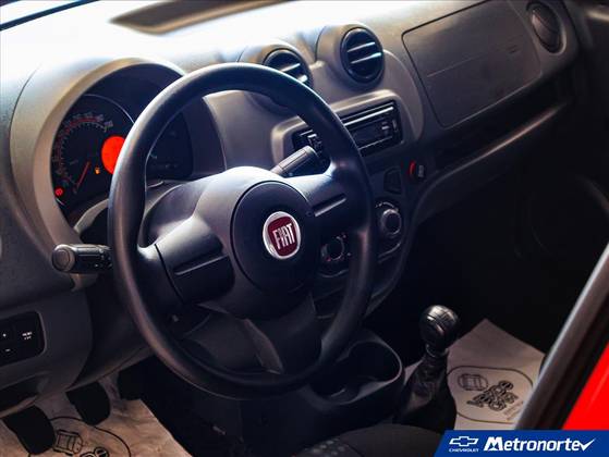 FIAT UNO 2015