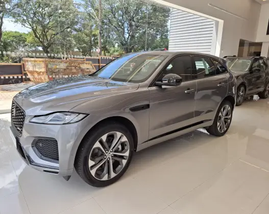 JAGUAR F-PACE 2025