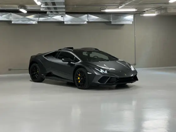 LAMBORGHINI HURACÁN 2024