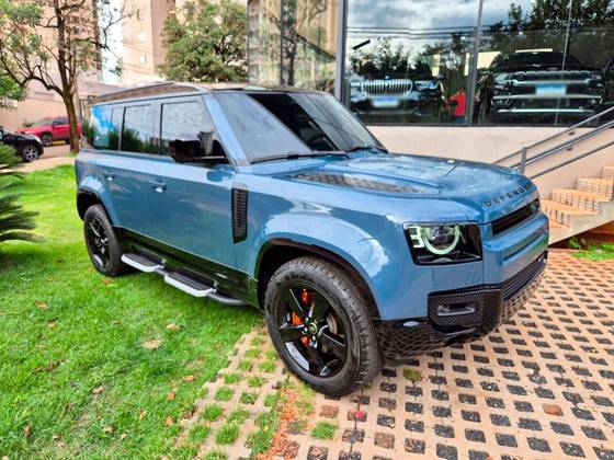 LAND ROVER DEFENDER 2023