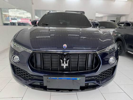 MASERATI LEVANTE 2017