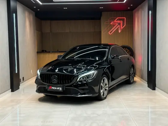 MERCEDES-BENZ CLA 200 2017
