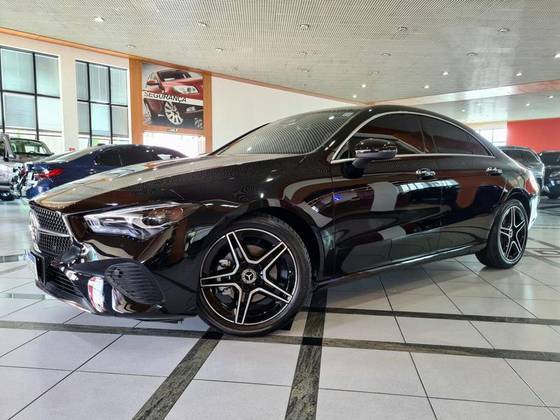 MERCEDES-BENZ CLA 200 2025