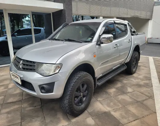 MITSUBISHI L200 TRITON 2015