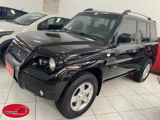 MITSUBISHI PAJERO TR4 2009