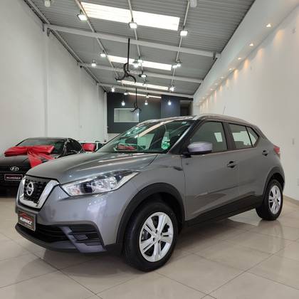 NISSAN KICKS 2018