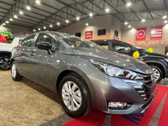 NISSAN VERSA 2025