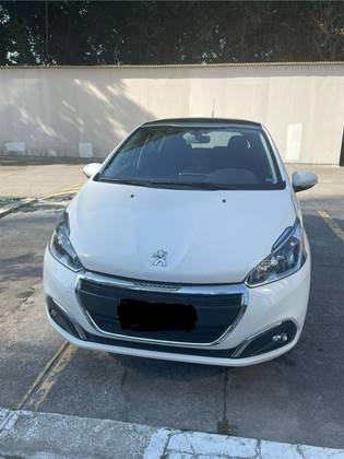 PEUGEOT 208 2017