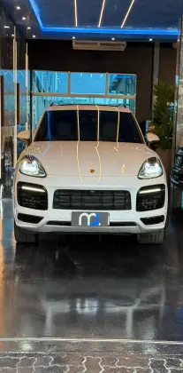 PORSCHE CAYENNE 2022