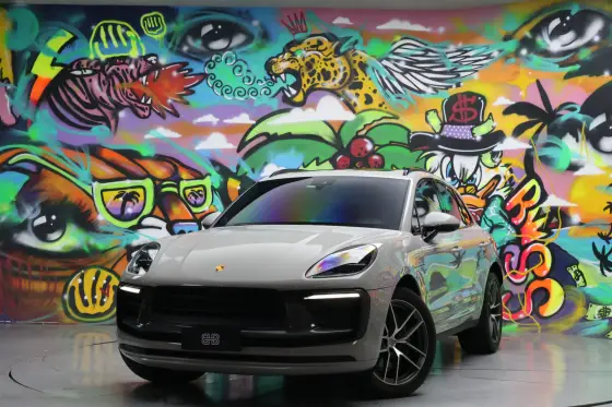 PORSCHE MACAN 2023