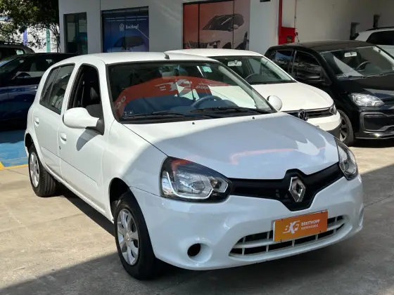 RENAULT CLIO 2016