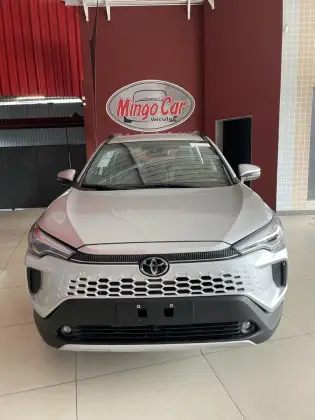 TOYOTA COROLLA CROSS 2026