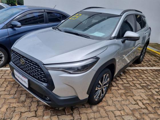 TOYOTA COROLLA CROSS 2023