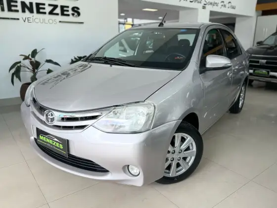 TOYOTA ETIOS 2017