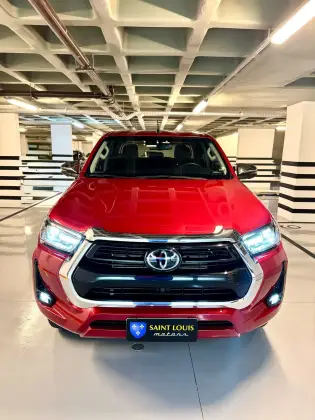 TOYOTA HILUX 2023