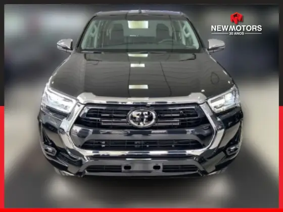 TOYOTA HILUX 2025