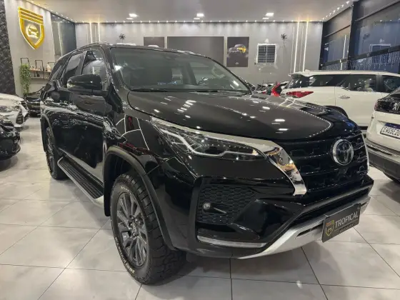 TOYOTA HILUX SW4 2022