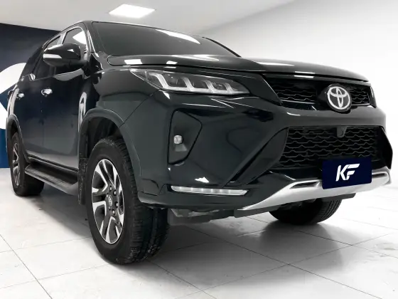 TOYOTA HILUX SW4 2016