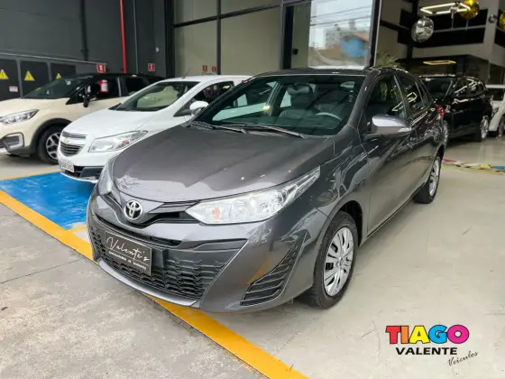 TOYOTA YARIS 2021