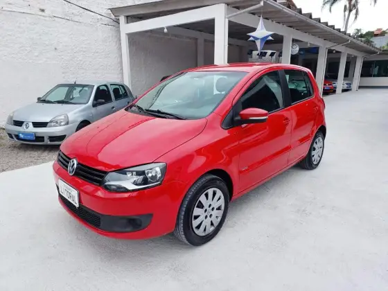 VOLKSWAGEN FOX 2014