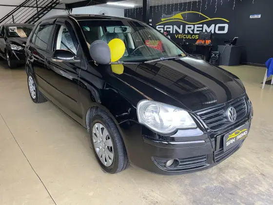 VOLKSWAGEN POLO 2011