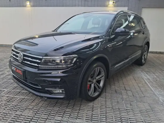 VOLKSWAGEN TIGUAN 2021