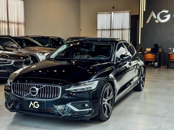 VOLVO S60 2020