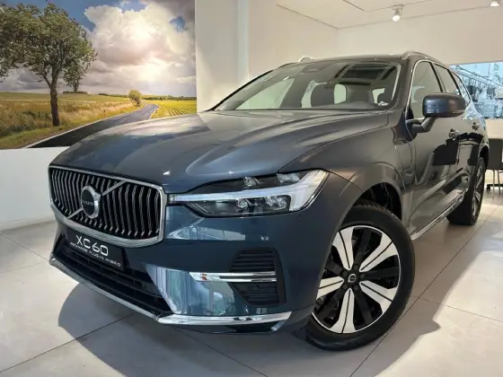 VOLVO XC60 2025