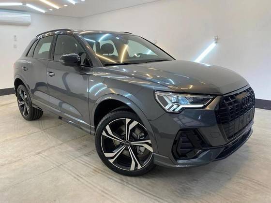 AUDI Q3 2025