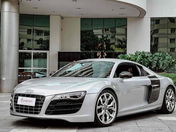 AUDI R8 2012