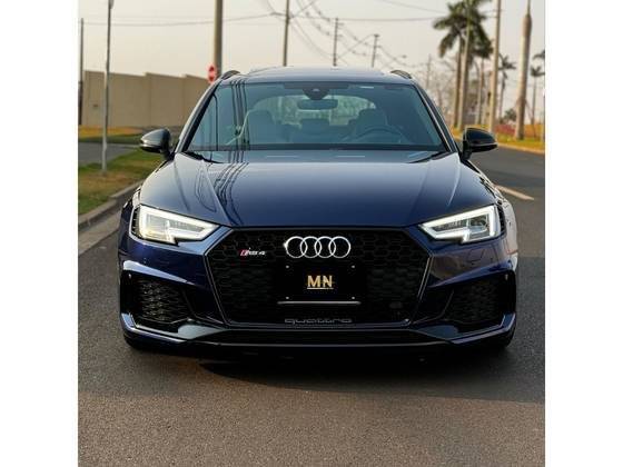 AUDI RS4 2019