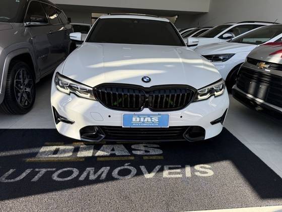 BMW 320i 2020
