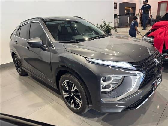 MITSUBISHI ECLIPSE CROSS 2024