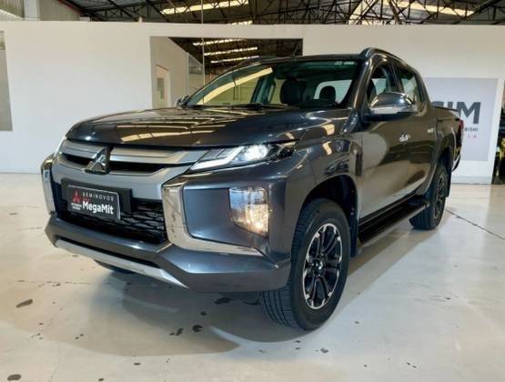 MITSUBISHI L200 TRITON 2023
