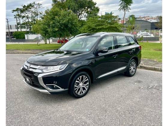 MITSUBISHI OUTLANDER 2018