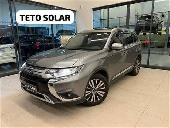 MITSUBISHI OUTLANDER 2022