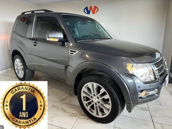 MITSUBISHI PAJERO FULL 2020