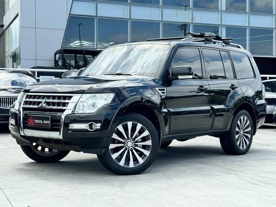 MITSUBISHI PAJERO FULL 2019