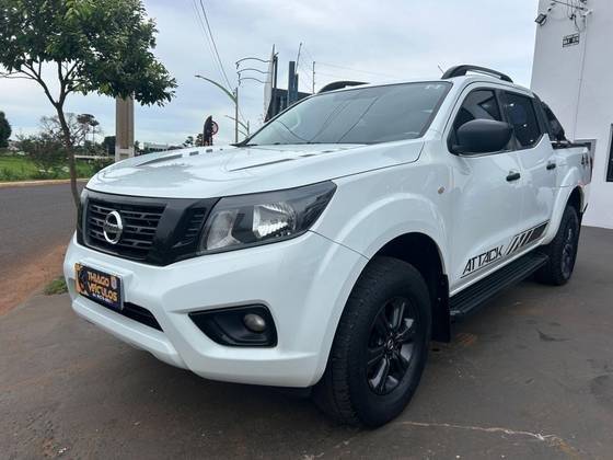 NISSAN FRONTIER 2021