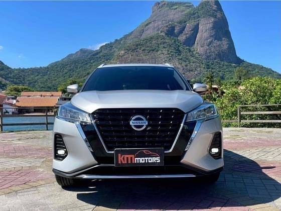 NISSAN KICKS 2022