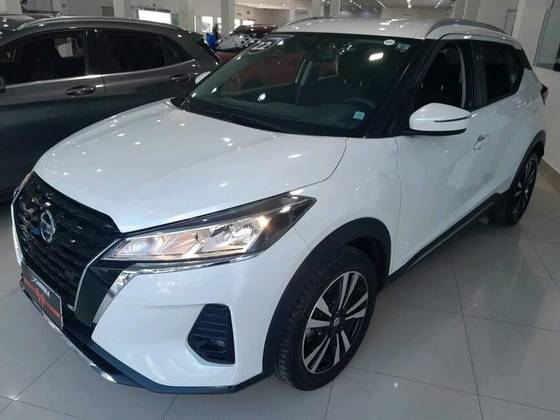 NISSAN KICKS 2022