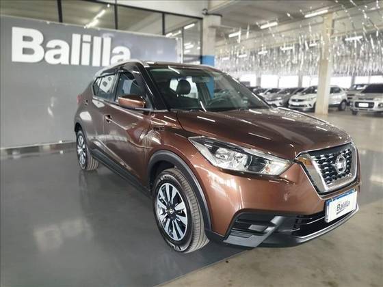 NISSAN KICKS 2018