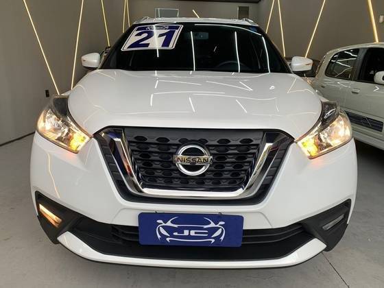 NISSAN KICKS 2021