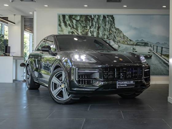 PORSCHE CAYENNE 2024