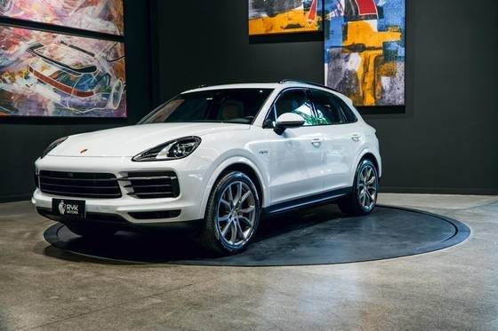 PORSCHE CAYENNE 2023