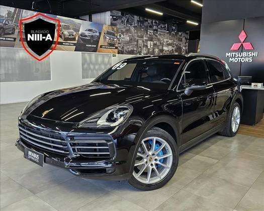 PORSCHE CAYENNE 2019